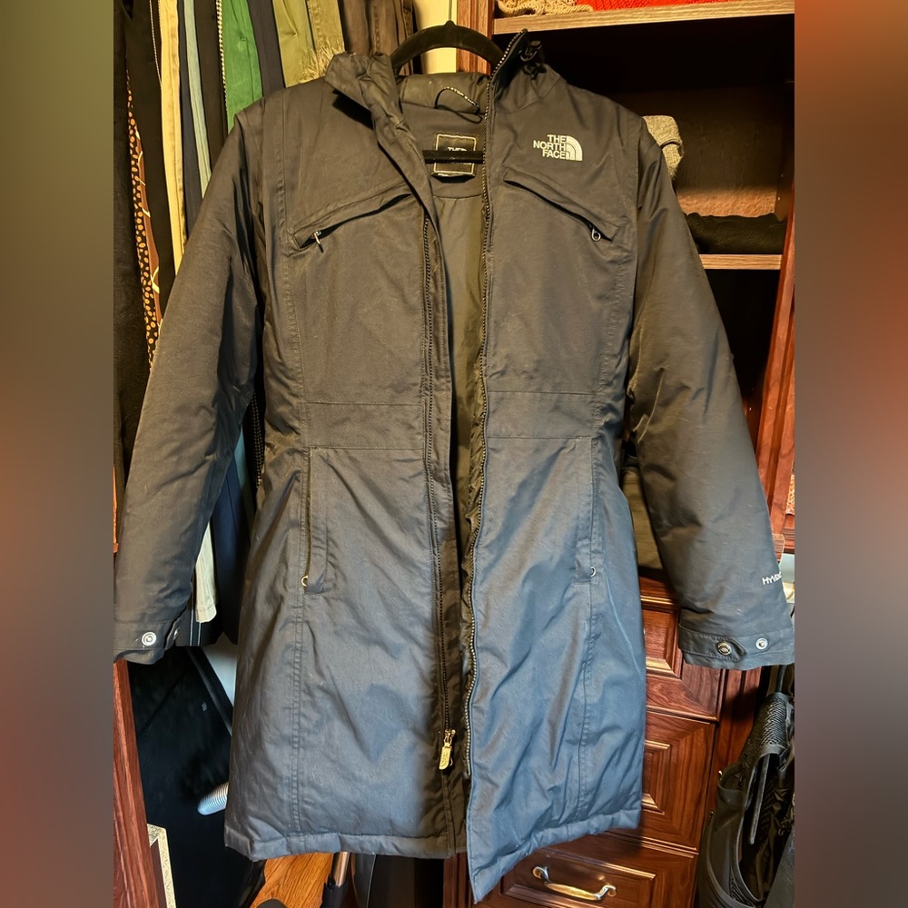 The North Face Women’s Hyvent Down Parka Size Small